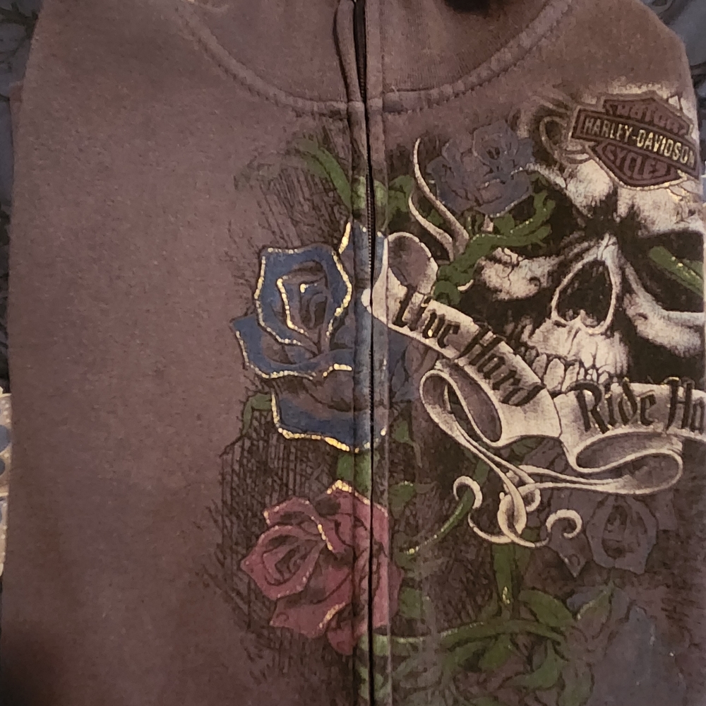 HD zip up